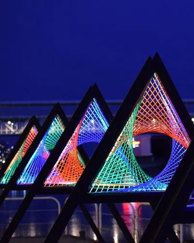 Lights colors installation 4k abstract wallpaper