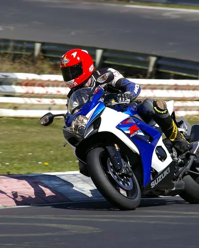 Motorcycle man biker 4k motorcycle wallpaper