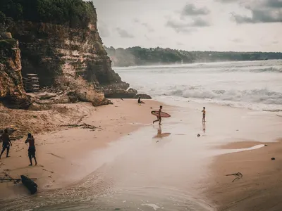 Bali uluwatu surfing 4k ocean wallpaper